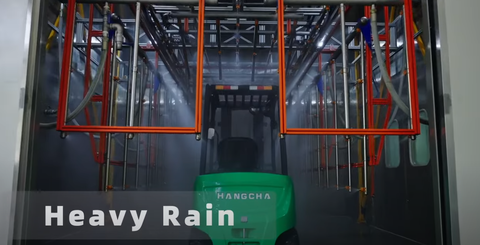 Čelní elektrický čtyřkolový vzv s nosností 1,5-3,8t